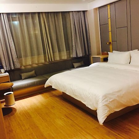 Ss Hotel Xujiahui Shanghaj Zewnętrze zdjęcie